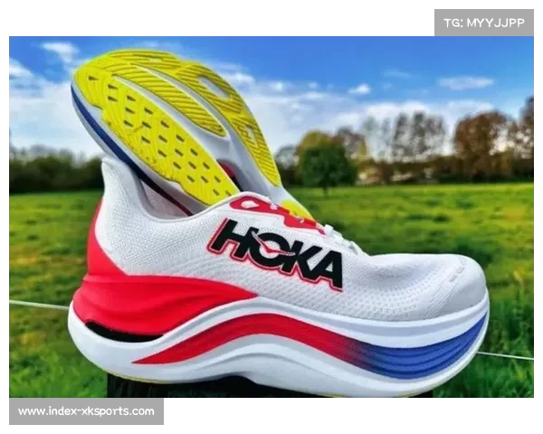 HOKA赞助西部100越野赛推动轻量化装备潮流掀起美式赛道风格新热潮 HOKA赞助西部100越野赛推动轻量化装备潮流掀起美式赛道风格新热潮